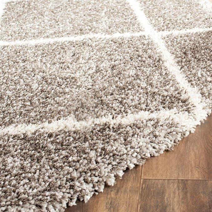 SAFAVIEH Hudson Shag Collection 3' Round Grey/Ivory SGH281B Modern Diamond Trellis Non-Shedding Living Room Bedroom Dining Room Entryway Plush 2-inch Thick Area Rug