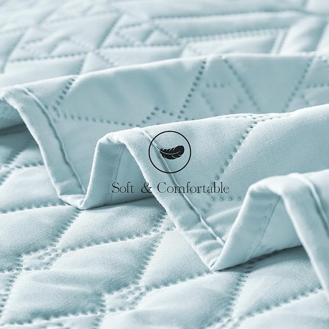akkialla Twin Size Quilt Bedding Set,Sky Blue Lightweight Microfiber Soft Bedspreads,Modern Style Geoetric Pattern Coverlet Set for All Seasons,2 Piece(1 Quilt,1Pillow Sham)