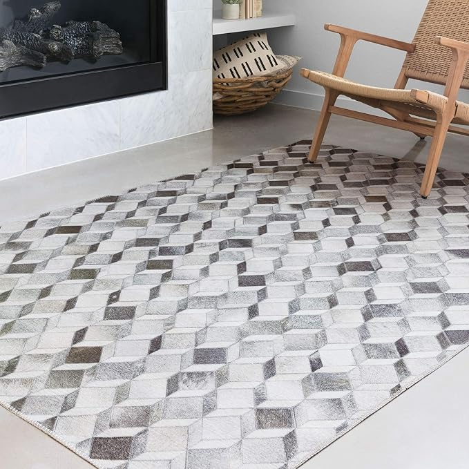 Loloi Maddox Collection MAD-02 Grey/Mocha 3'-6" x 5'-6" Accent Rug