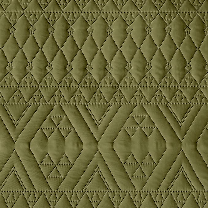 akkialla Full/Queen Size Quilt Bedding Set,Olive Green Lightweight Microfiber Soft Bedspread,Modern Style Geoetric Pattern Coverlet Set for All Seasons,3 Piece(1 Quilt,2 Pillow Shams)