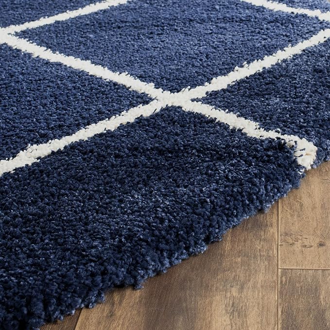 SAFAVIEH Hudson Shag Collection Area Rug - 4' Round, Navy & Ivory, Non-Shedding & Easy Cleaning, Plush Thick Pile, Ideal for Living Room, Bedroom, Dining Space (SGH281C)