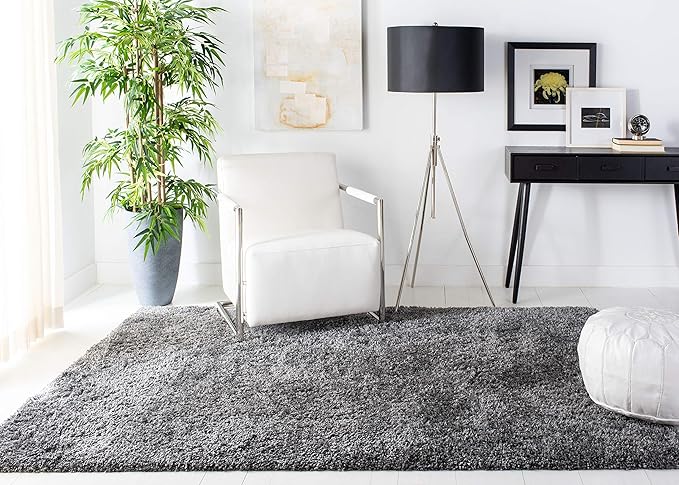 SAFAVIEH Fontana Shag Collection Area Rug - 6'7" Square, Silver, Solid Design, Non-Shedding & Easy Care, 2-inch Thick Ideal for High Traffic Areas in Living Room, Bedroom (FNT800G)