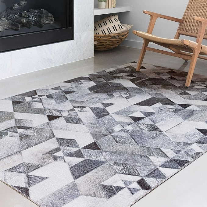 Loloi Maddox Collection MAD-03 Grey/Ivory 7'-6" x 9'-6" Area Rug