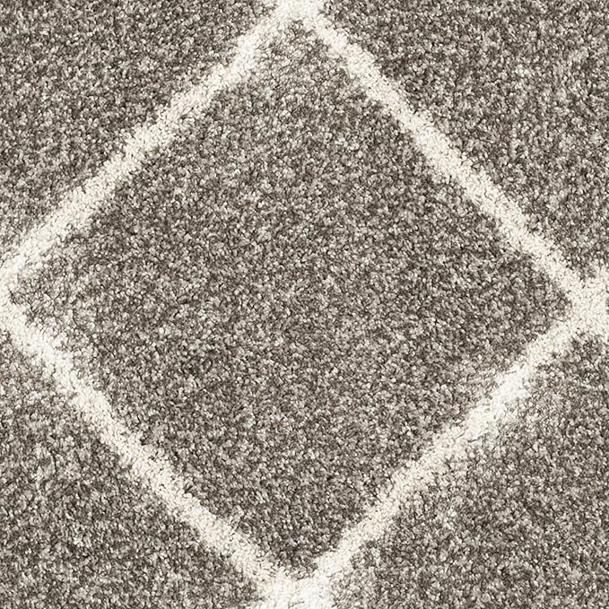 SAFAVIEH Hudson Shag Collection Area Rug - 7' Round, Grey & Ivory, Modern Trellis Design, Non-Shedding & Easy Care, 2-inch Thick Ideal for High Traffic Areas in Living Room, Bedroom (SGH281B)