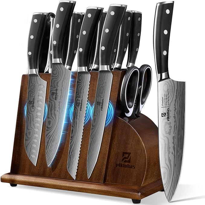 17-piece Damascus pattern kitchen knife set with magnetic block German high carbon stainless steel