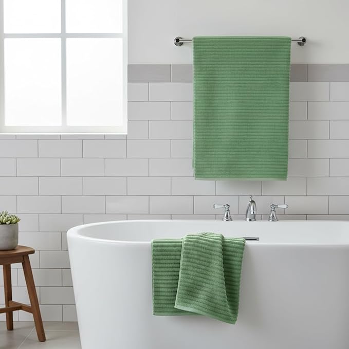 Oversized Bath Sheets 40x80 Inches Extra Large Bath Towels for Adults Super Soft Quick Dry Highly Absobent Microfiber Shower Towels for Bathroom, Pool, Gym, Yoga Towel(Sage Green, 2Piece)