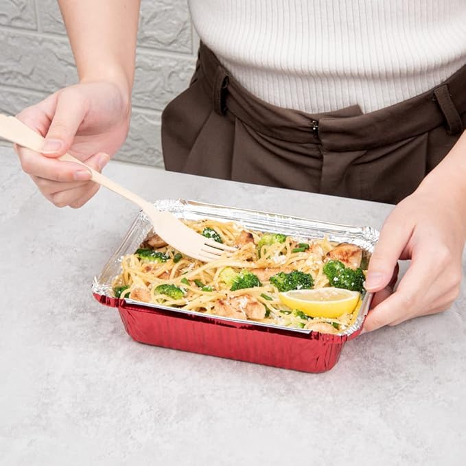 Restaurantware 16 Ounce Disposable Takeout Containers 50 Rectangle Food Containers - With Polka Dot Lids Red Takeaway Containers Aluminum Delivery Containers Freezable