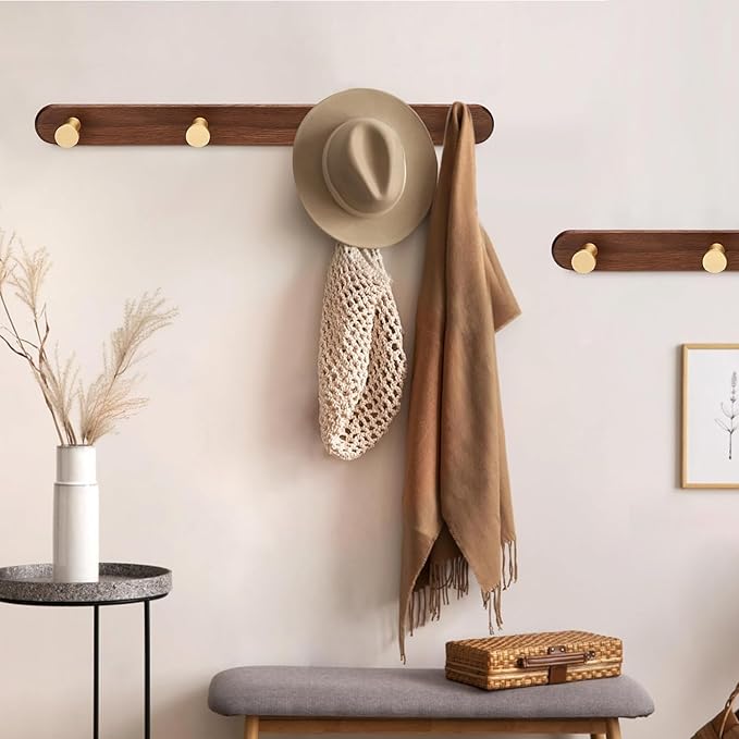 SARIHOSY] Wall Mounted Coat Rack,Multi Hook Hangers,Entryway Hanging Coat Rack,Metal Wood Coat Rail with 4 Hooks，Walnut Wood,zinc Alloy,Bedroom,Bathroom,Foyer,Living Room,Metal Household Items