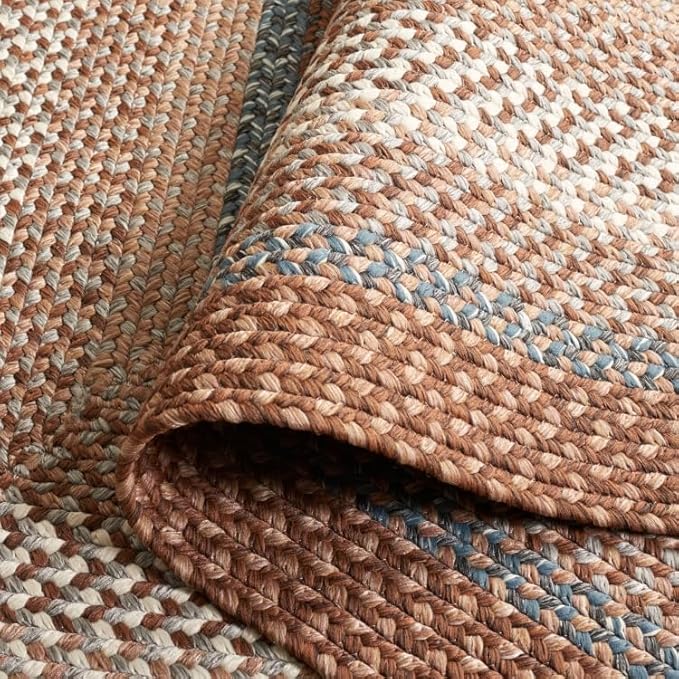 SAFAVIEH Washable Rug Outdoor Braided Collection - 3' x 5' Oval, Brown & Multi, Handmade & Reversible, Non-Shedding & Easy to Clean, Ideal for Patio, Backyard, Mudroom (BRD313A)