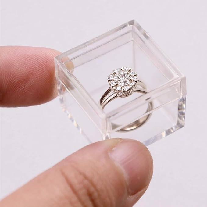 KissYou Small Acrylic Box with Lid Clear Candy Boxes for Display Party Decoration Plastic Square Cube