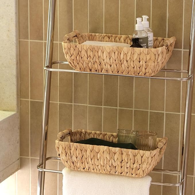 Wicker Storage Basket with Wooden Handles, Large Water Hyacinth Basket for Organizing Shelves, Natural Woven Storage Baskets for Snack, Gift, 1 Pack