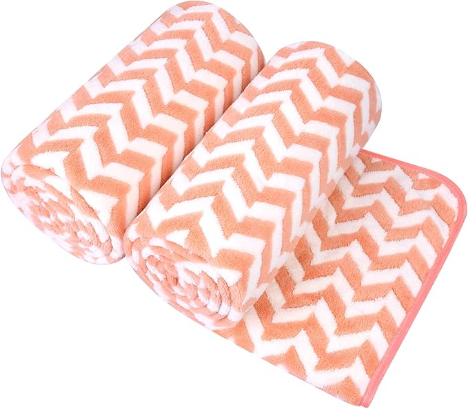 Microfiber Bath Towels, Bath Towel 2 Pack(30" x 60"), Oversized, Soft, Super Absorbent and Fast Drying, Multipurpose Use for Sports, Fitness, Yoga, Chevron Red