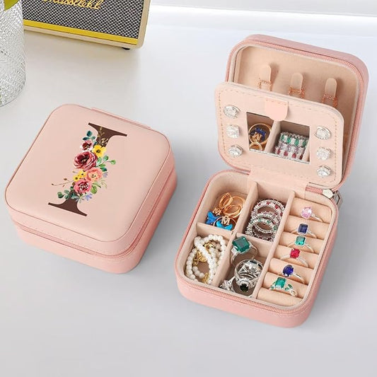 Parima Travel Jewelry Organizer for Women - Personalized Small Letter Jewelry Boxes Travel Essentials Gifts for Womens Mom Friends Birthday Women Bridesmaids Teenage Gifts Idea - Letter I, Pink