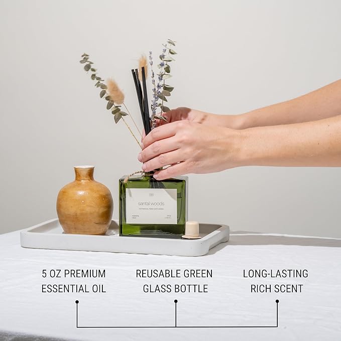 Reed Diffuser with Dried Flowers - Santal Woods Scent for Home & Bathroom