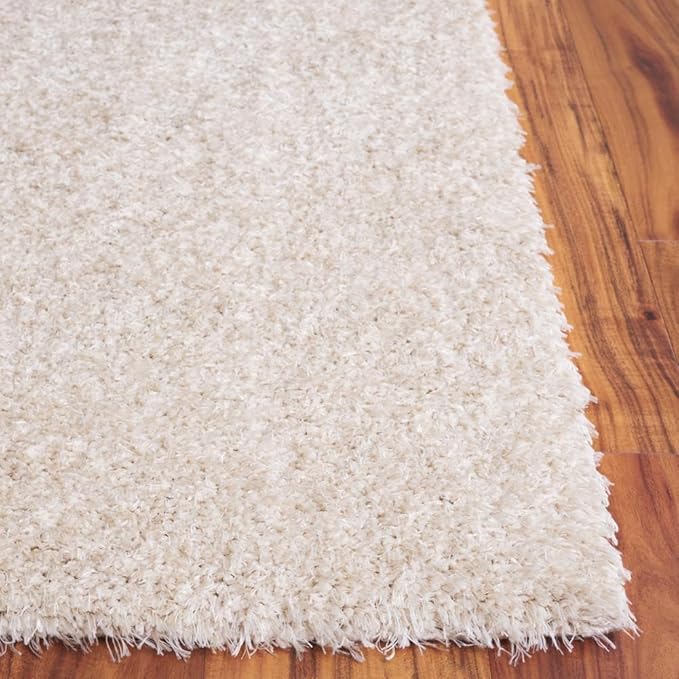 SAFAVIEH Lindsay Shag Collection Square Rug - 6'7" Square, Beige, Contemporary Design, Ideal for High Traffic Areas in Bedroom, Dining Room & Kitchen (LNS560B-7SQ)