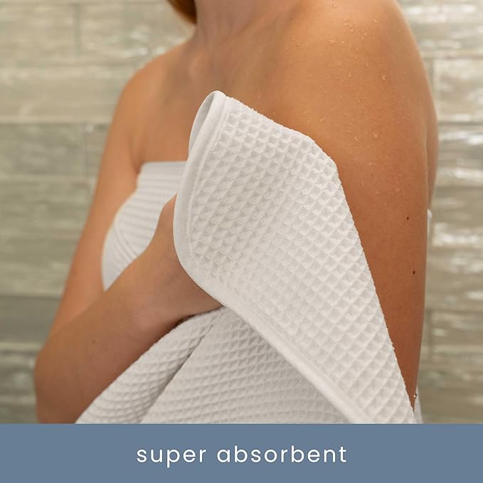 S&T INC. Aura Microfiber Waffle Bath Towels, 4 Pack, Quick-Dry, Ultra Absorbent, Lightweight Towels for Bathroom, Gym, Travel and Beach, 30 inches x 60 inches, 420GSM, White