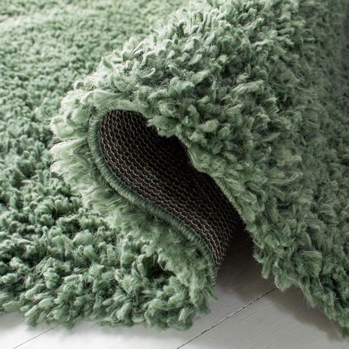 SAFAVIEH August Shag Collection Runner Rug - 2' x 9', Green, Solid Design, Non-Shedding & Easy Care, 1.5-inch Thick Ideal for High Traffic Areas in Living Room, Bedroom (AUG200Y)