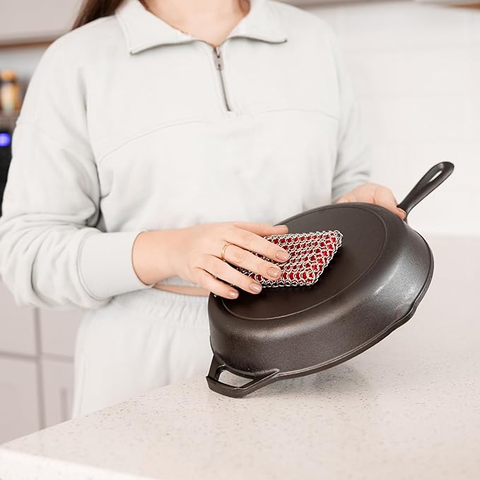 Chain Mail Cast Iron Cleaner and Scrubber Tool with Silicone Support Pad