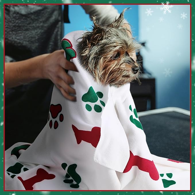 8 Pcs Dog Towels for Drying Dogs Cats Pet Towels Bulk Puppy Microfiber Quick Drying Paw Bath Bathing Supplies Absorbent for Medium Pets (Red Green,40 x 24 Inch)