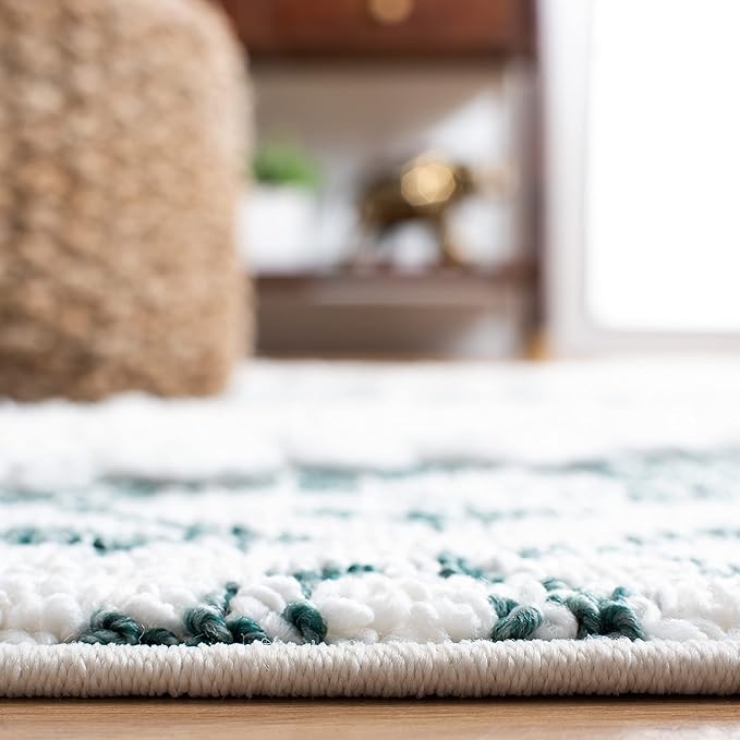 SAFAVIEH Moroccan Tassel Shag Collection Accent Rug - 3' x 5', Green & Ivory, Boho Design, Non-Shedding & Easy Care, 2-inch Thick Ideal for High Traffic Areas in Foyer, Living Room, Bedroom (MTS652Y)