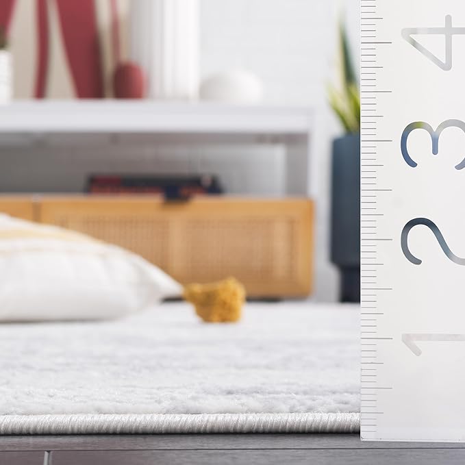 SAFAVIEH Amelia Collection Runner - 2'2" x 8', Ivory & Light Grey, Modern Abstract Design, Non-Shedding & Easy Care, Ideal for The Living Room, Dining, Bedroom (ALA700F)