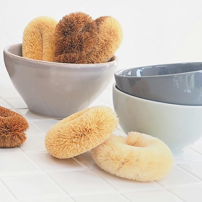 Kamenoko Tawashi - Sisal Hemp Scrubbers - Set of 2 - Soft - White - Small - Ideal for Cleaning Delicate Coated Pans and Pots - Made in Japan