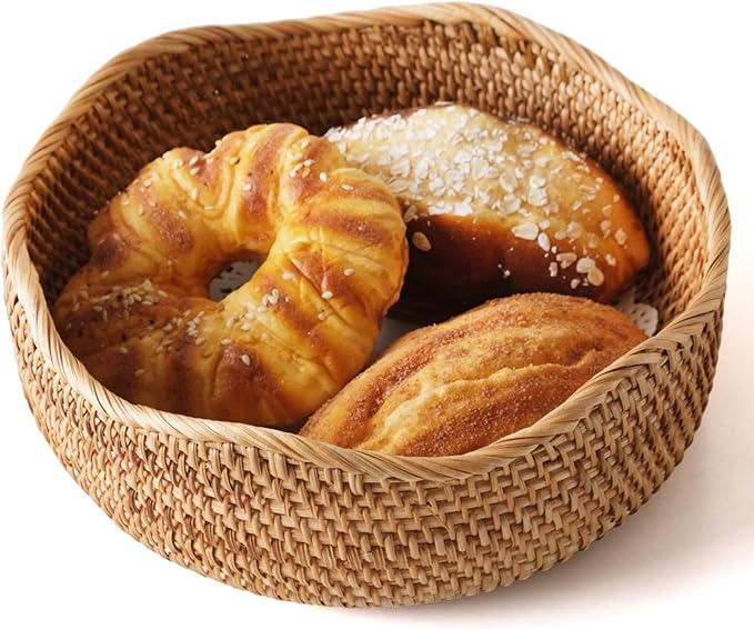 Bread Basket for Serving, Rattan Basket Bowl for Kitchen Counter, Natural Rattan Tray Wicker Baskets for Organizing, Decorative Bowl Bread Basket for Kitchen Counter Wicker Decor L ﻿