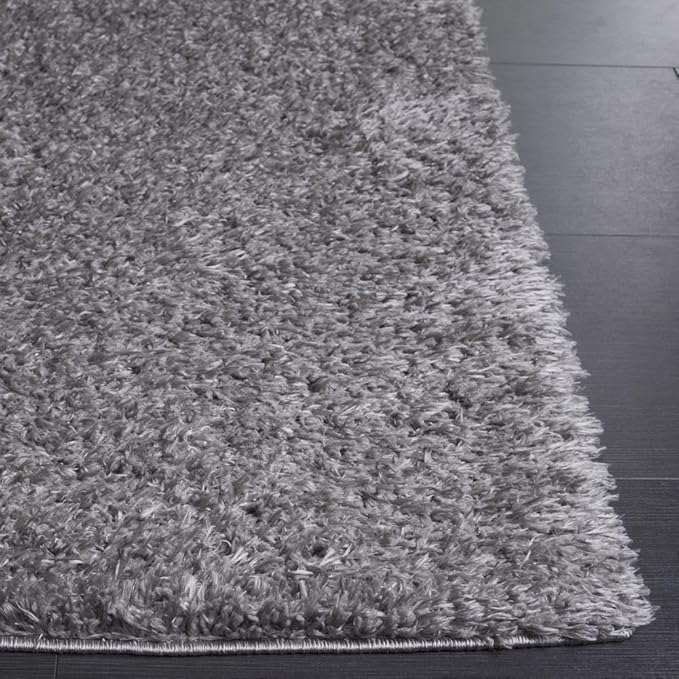 SAFAVIEH Area Rug 8x10 - Lindsay Shag Collection - Large - Dark Grey, Non-Shedding & Easy Cleaning, Ultra Plush Thick Pile, Ideal for Living Room, Bedroom, Dining Space (LNS560G)