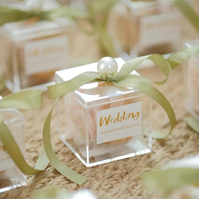 KissYou Small Acrylic Box Clear Boxes with Lid Acrylic Square Cube for Display Jewelry Storage Contanier Christmas Party Decorative Box