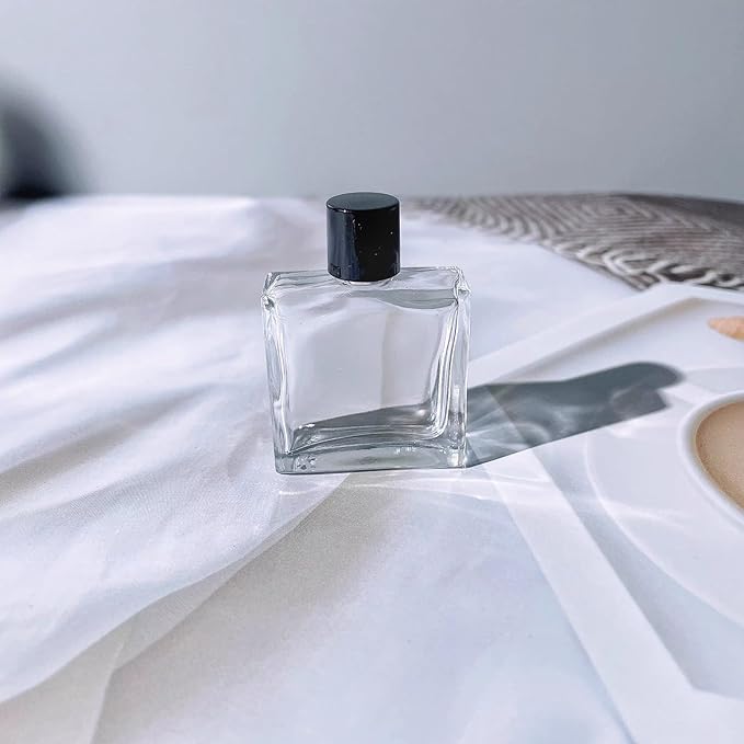 Glass Perfume Bottle Empty Refillable 8Pack Clear Travel Perfume Spray Atomizer Bottle 50ml Perfume Fine Mist Spray Perfume Bottle Atomizer Container with Sprayer Applicator (Flat Square 50ml 8PCS)