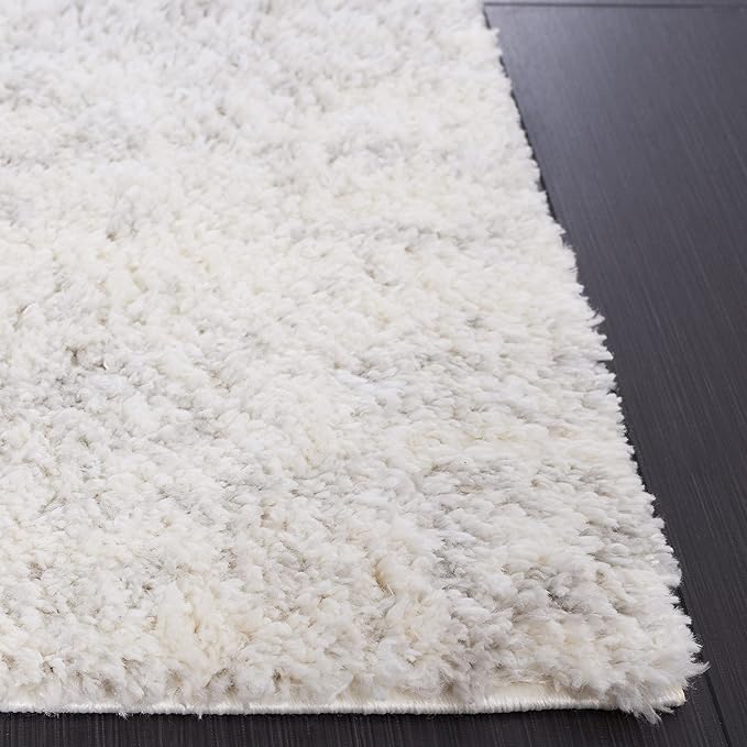 SAFAVIEH Berber Shag Collection Accent Rug - 4'5" x 6'5", Ivory & Light Grey, 1.2-inch Thick Ideal for High Traffic Areas in Entryway, Living Room, Bedroom (BER563F)