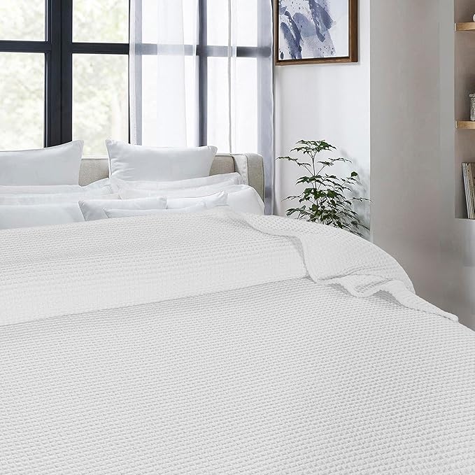Bed & Bath Home Premium 100% Cotton Waffle Weave Blanket Twin Size – Soft Breathable Lightweight Comfort, Natural All-Season Bed Blanket, Easy-Care Bedspread for Bed & Couch (White)