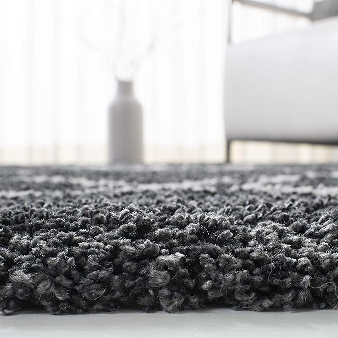 SAFAVIEH Hudson Shag Collection Accent Rug - 2' x 3', Dark Grey & Ivory, Trellis Design, Non-Shedding & Easy Care, 2-inch Thick Ideal for High Traffic Areas in Foyer, Living Room, Bedroom (SGH281G)