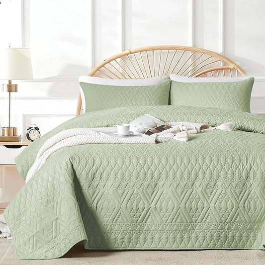 akkialla Full/Queen Size Quilt Bedding Set,Sage Green Lightweight Microfiber Soft Bedspread,Modern Style Geoetric Pattern Coverlet Set for All Seasons,3 Piece(1 Quilt,2 Pillow Shams)