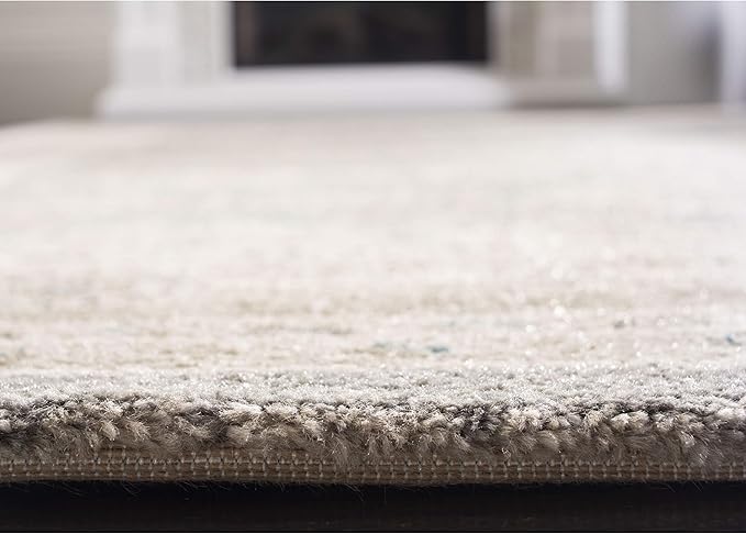 SAFAVIEH Sofia Collection Area Rug - 8' x 11', Light Grey & Beige, Vintage Oriental Distressed Design, Non-Shedding & Easy Care, Ideal for High Traffic Areas in Living Room, Bedroom (SOF366B)