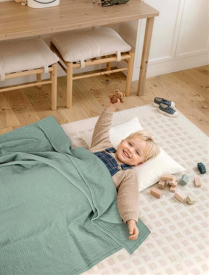 lulumoonMuslin Quilt Blanket, Crib Blanket for Baby and Toddler,47x47 Inches(Lotus Leaf)