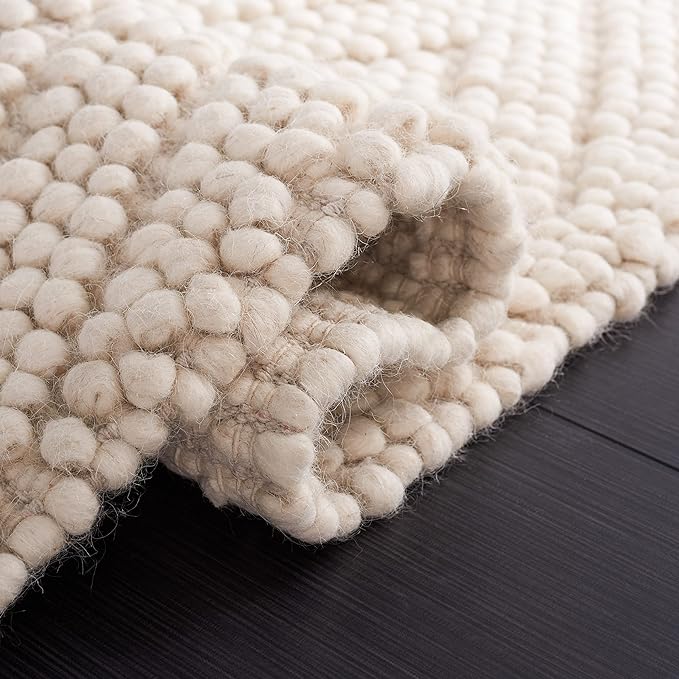 SAFAVIEH Natura Collection Area Rug - 5' x 8', Ivory, Handmade Moroccan Boho Trellis Wool, Ideal for High Traffic Areas in Living Room, Bedroom (NAT224A)