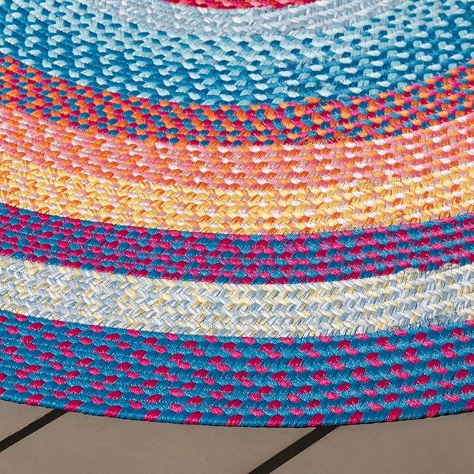 SAFAVIEH Washable Rug Outdoor Braided Collection - 5' Round, Red & Orange, Handmade & Reversible, Non-Shedding & Easy to Clean, Ideal for Patio, Backyard, Mudroom (BRD308Q)