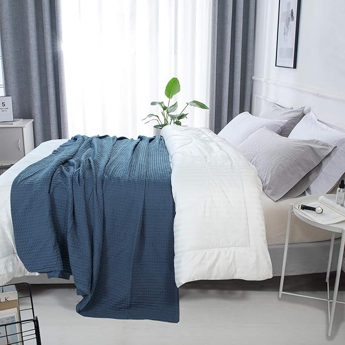 HILLFAIR 100% Combed Cotton Blanket– Queen Size Bed Blanket– Warm Soft All Season Breathable Lightweight Summer Blankets– Waffle Weave Home Decor Bed Blanket- Navy Queen Bed Cotton Blankets/Bedcover