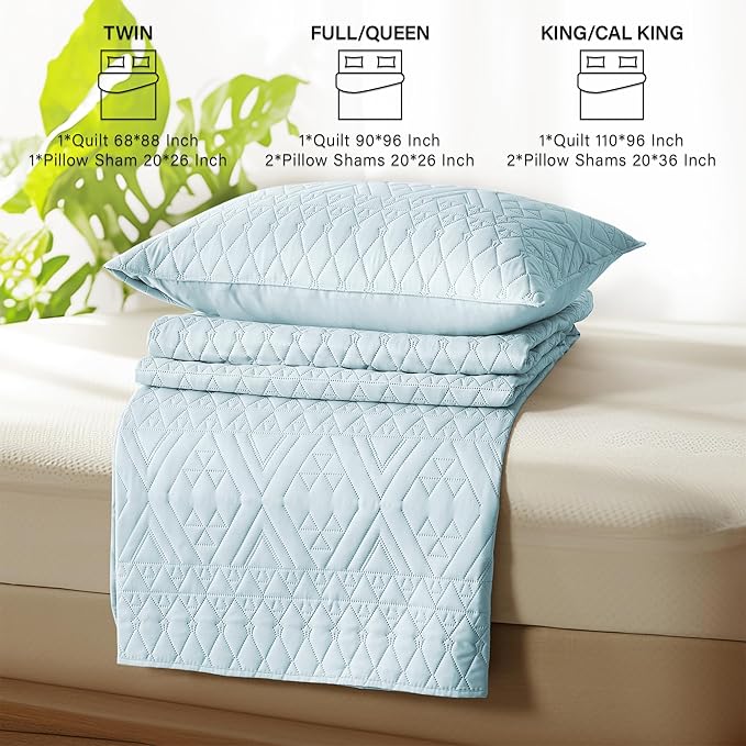 akkialla King/Cal King Size Quilt Bedding Set,Sky Blue Lightweight Microfiber Soft Bedspread,Modern Style Geometric Pattern Coverlet Set for All Seasons,3 Piece(1 Quilt,2 Pillow Shams)