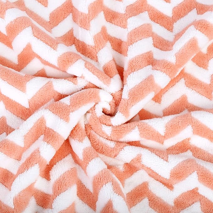 Microfiber Bath Towels, Bath Towel 2 Pack(30" x 60"), Oversized, Soft, Super Absorbent and Fast Drying, Multipurpose Use for Sports, Fitness, Yoga, Chevron Red