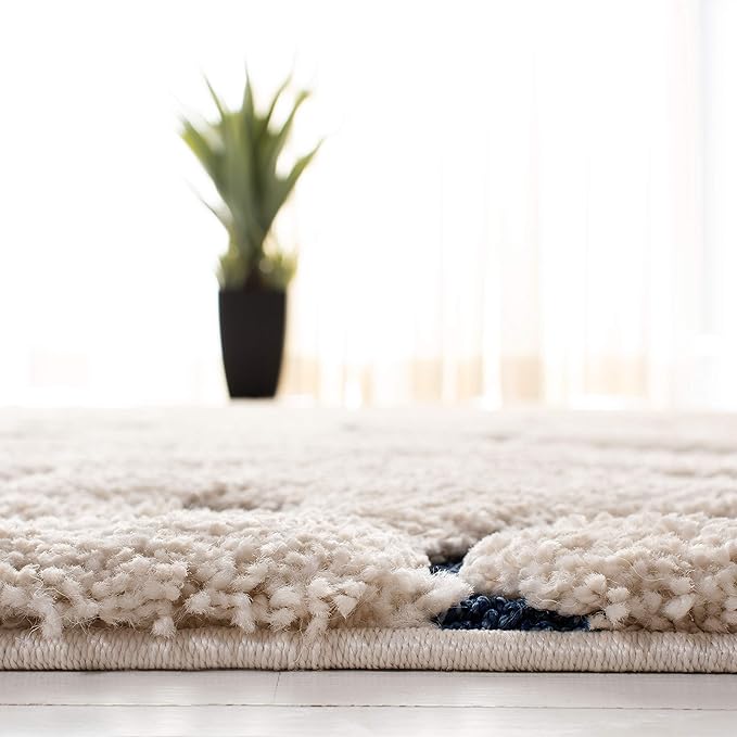 SAFAVIEH Florida Shag Collection Accent Rug - 4' x 6', Cream & Blue, Scroll Design, Non-Shedding & Easy Care, High-Low Plush Pile, Ideal for Living Room, Bedroom, Dining Space (SG455-1165)