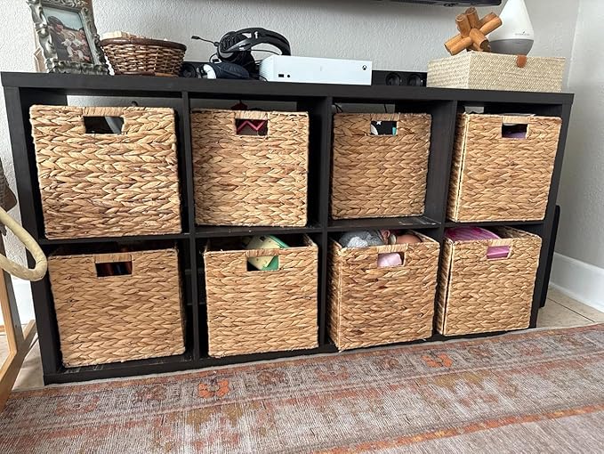 10.5x10.5in Storage Baskets,1 Pack Water Hyacinth Baskets,Foldable Handwoven Storage Cubes,Wicker Cube Baskets Laundry Organizer Totes for Bathroom, Bedroom, Laundry, Pantry, Shelves
