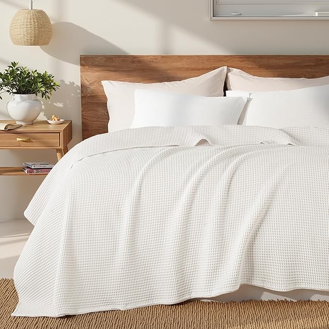 Exclusivo Mezcla 100% Cotton Waffle Weave Blanket King Size, Soft, Lightweight and Breathable Muslin Gauze Blanket for Bed, All Season, 90"x104", Cream