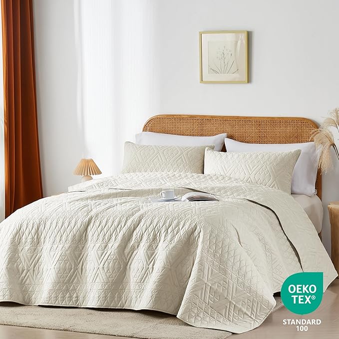 King/Cal King Quilt Set 3-Piece - Boho Cream Lightweight Bedspread