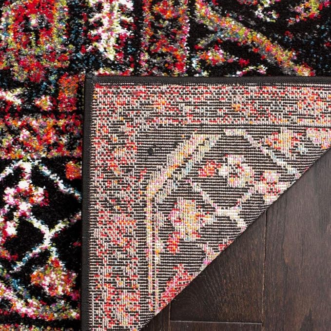 SAFAVIEH Vintage Hamadan Collection Area Rug - 11' Square, Red & Multi, Oriental Traditional Persian Design, Non-Shedding & Easy Care, Ideal for High Traffic Areas in Living Room, Bedroom (VTH215A)