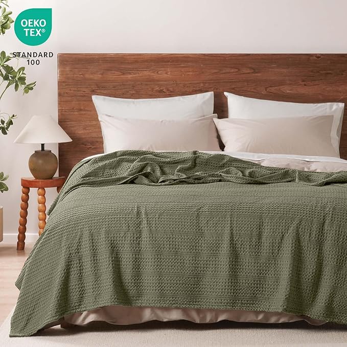 PHF Lightweight Waffle Weave Blanket Twin Size 66"x 90", Soft Woven Summer Blanket for Hot Sleepers - Aesthetic Home Decor for Couch Bed Sofa, Pet Friendly, Olive Green