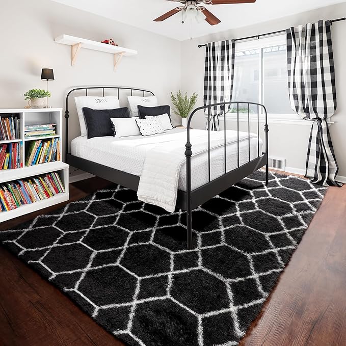 ONASAR 7x9 Area Rugs for Living Room Bedroom, Large Fluffy Black and White Throw Rug, Geometric Soft Plush Shaggy Indoor Floor Carpet for Nursery Kids Girls Boys Teen Dorm Home Decor Aesthetic