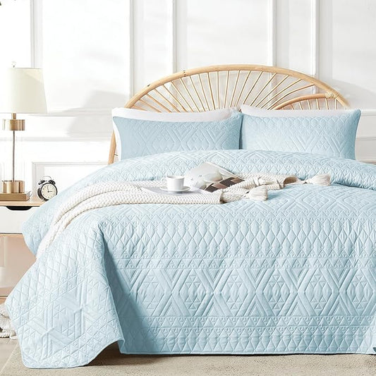 akkialla Full/Queen Size Quilt Bedding Set,Sky Blue Lightweight Microfiber Soft Bedspread,Modern Style Geoetric Pattern Coverlet Set for All Seasons,3 Piece(1 Quilt,2 Pillow Shams)