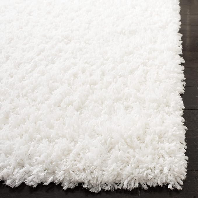 SAFAVIEH August Shag Collection Area Rug - 5' Square, White, Solid Design, Non-Shedding & Easy Care, 1.5-inch Thick Ideal for High Traffic Areas in Living Room, Bedroom (AUG200A)